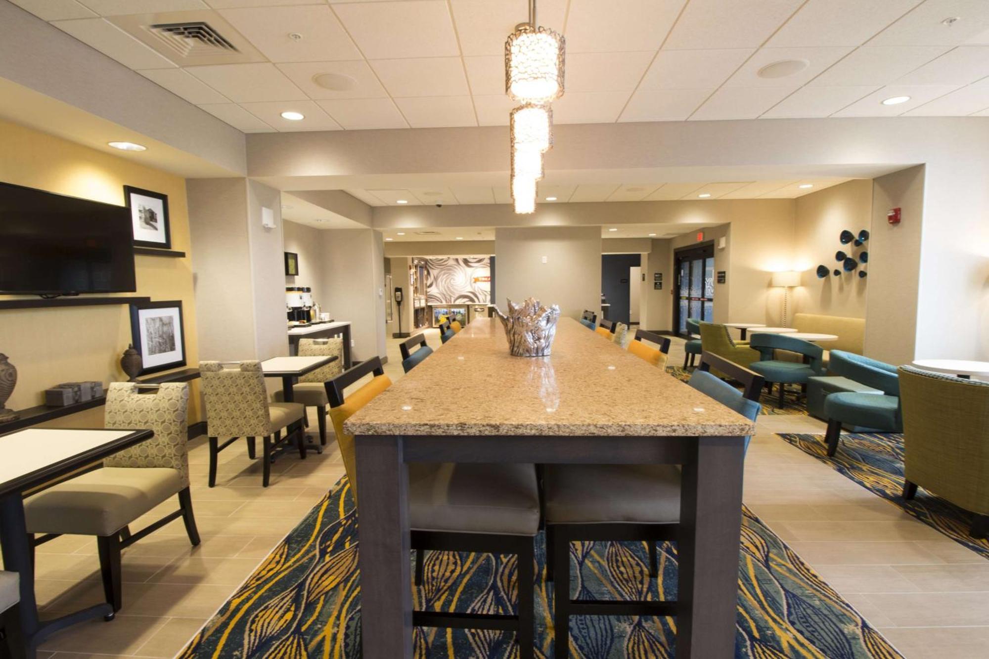 Hampton Inn Decatur, Mt. Zion, Il Zewnętrze zdjęcie